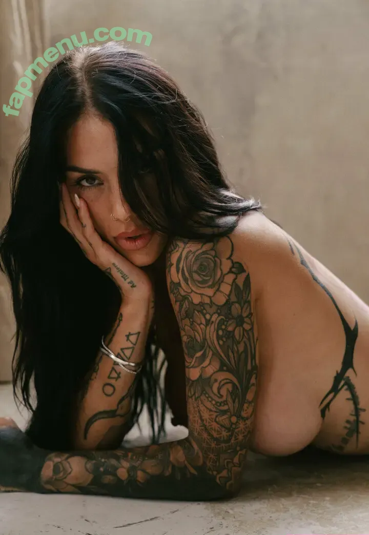 krystalmfree nude photo #0001 (crystalfree_)