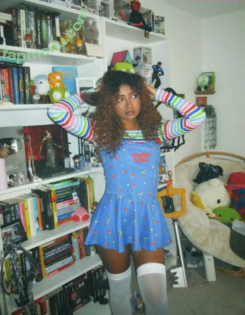 krystalogy nude photo #0222 (krys_talwithakay / krystalogytv)