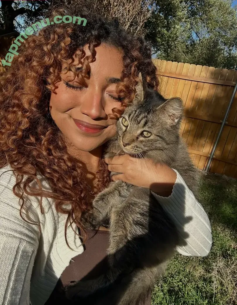 krystalogy nude photo #0234 (krys_talwithakay / krystalogytv)