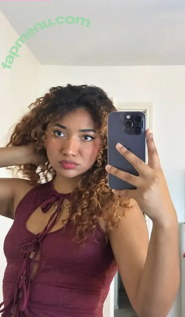 krystalogy nude photo #0235 (krys_talwithakay / krystalogytv)