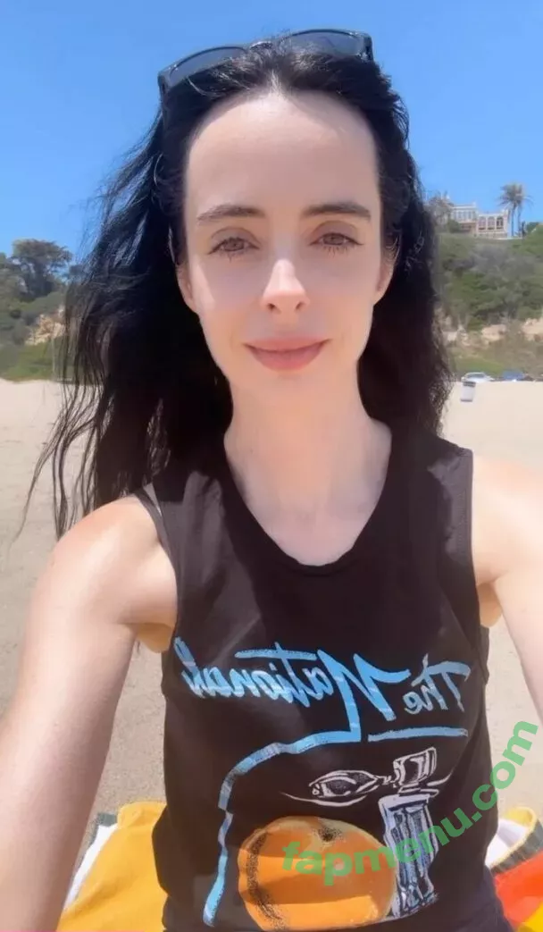 Krysten Ritter nude photo #0183 (therealkrystenritter)