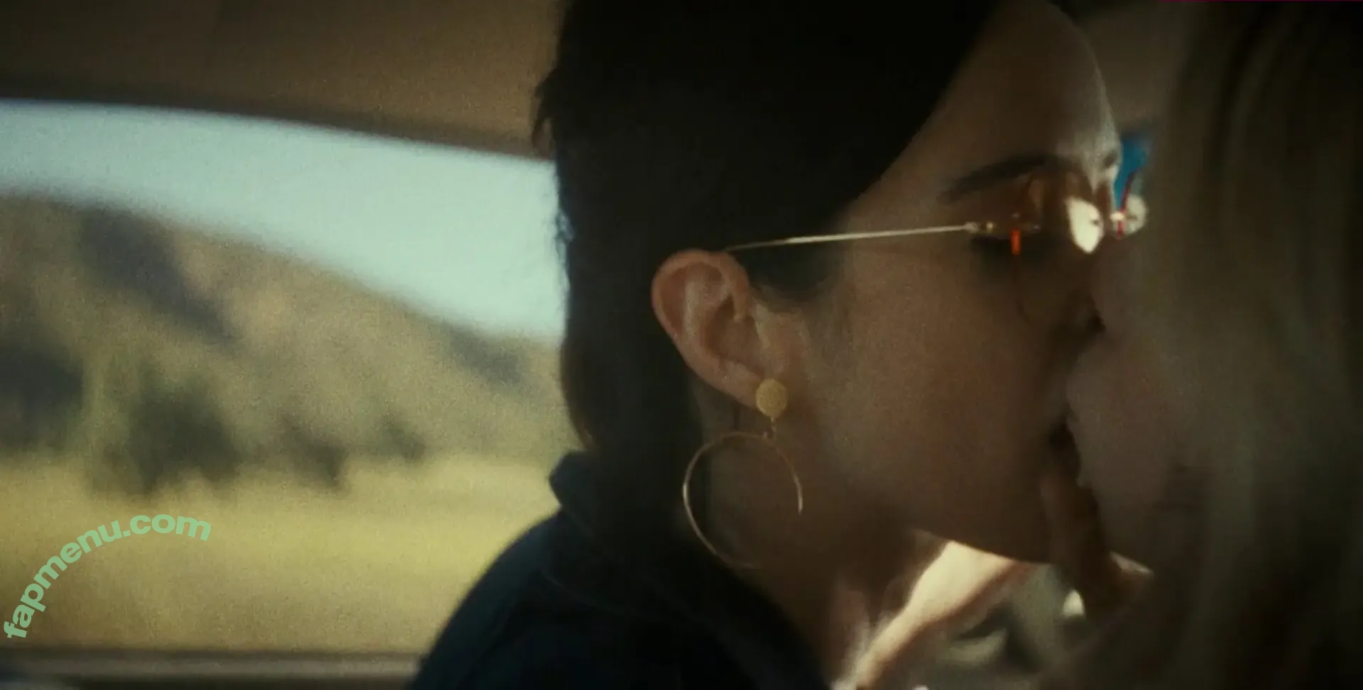 Krysten Ritter nude photo #0641 (therealkrystenritter)