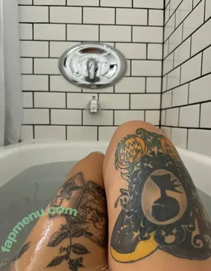 kryztine / lagurakc nude photo #0006