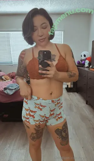 kryztine / lagurakc nude photo #0011