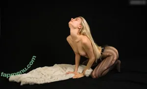 Ksenia K. / kkseniarrr / xeniablondi nude photo #0056