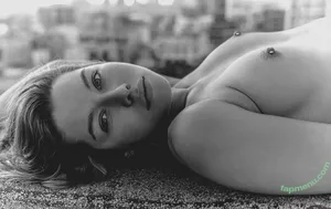 ksenia.lytvynova / ksenialtvn nude photo #0274