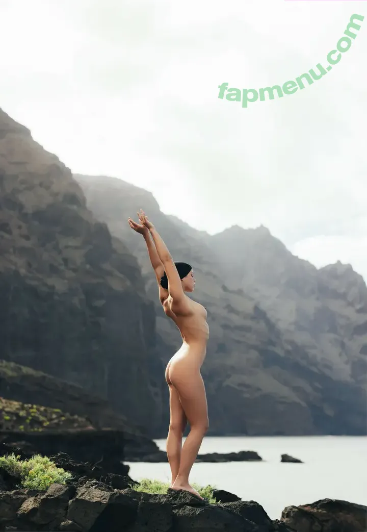 ksenia.lytvynova nude photo #0211 (Ksenia Lytvynova / ksenialtvn)