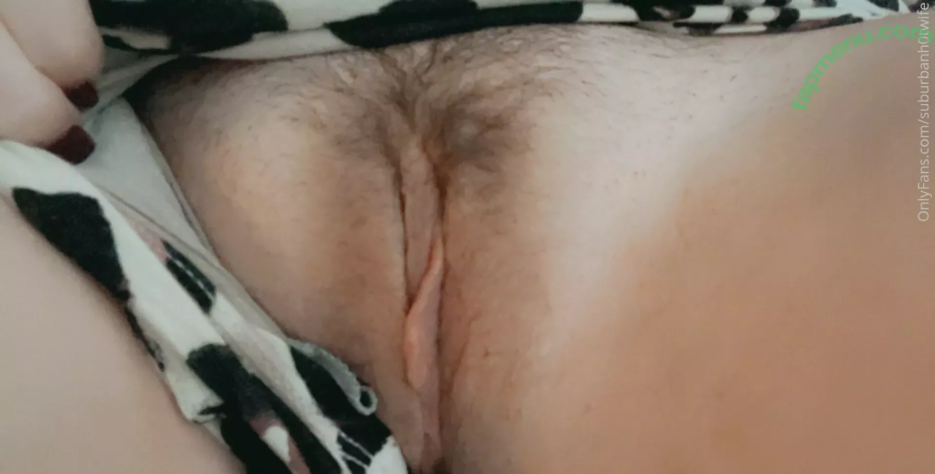 kshuggaaa nude photo #0012 (suburbanh0twife)