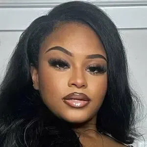 kttiemilk / kttie nude photo #0006