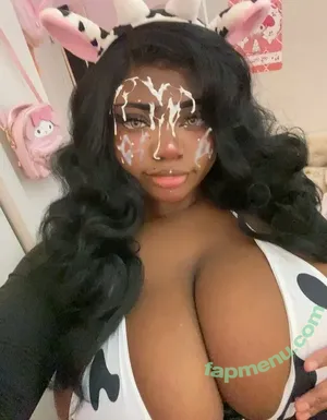 Kttiuh nude photo #0016