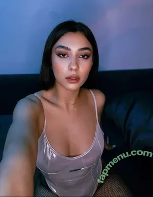 Kübra Miranda Çamlıbel / mirandaorlayn nude photo #0122