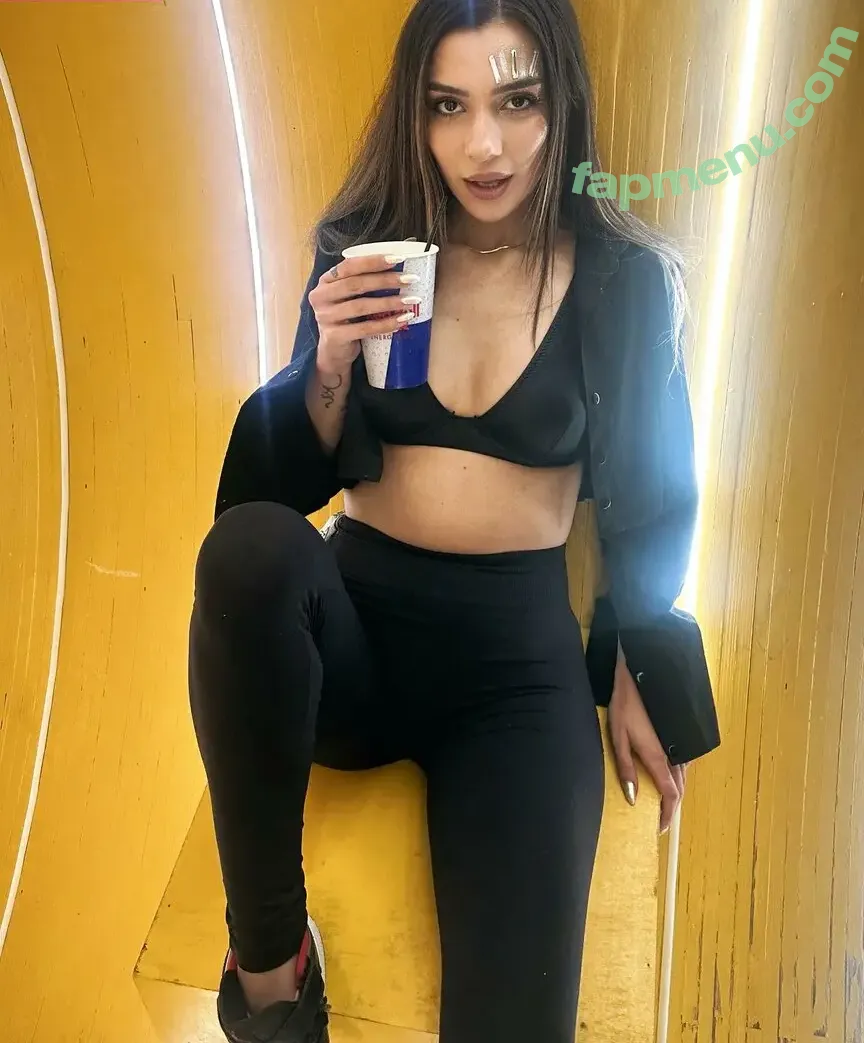 Kübra Miranda Çamlıbel nude photo #0045 (mirandaorlayn)