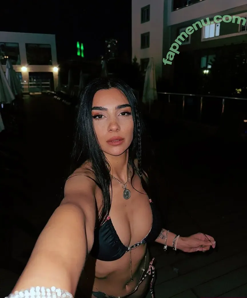 Kübra Miranda Çamlıbel nude photo #0048 (mirandaorlayn)