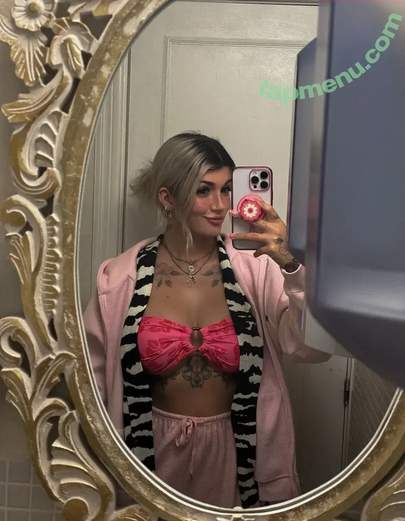 Kunshikitty nude photo #0001 (Kunshikitty)
