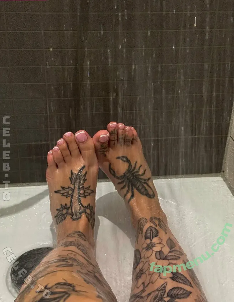 Kunshikitty nude photo #0049 (Kunshikitty)