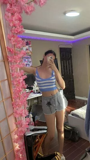 Kura Onee-san / kurasushi_usa / lewdgami nude photo #0825