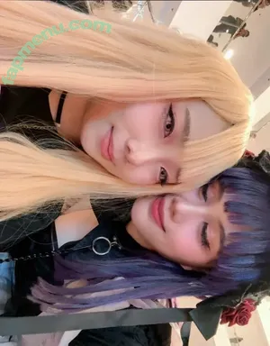 Kura Onee-san / kurasushi_usa / lewdgami nude photo #1412