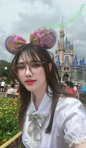 Kura Onee-san / kurasushi_usa / lewdgami nude photo #1441