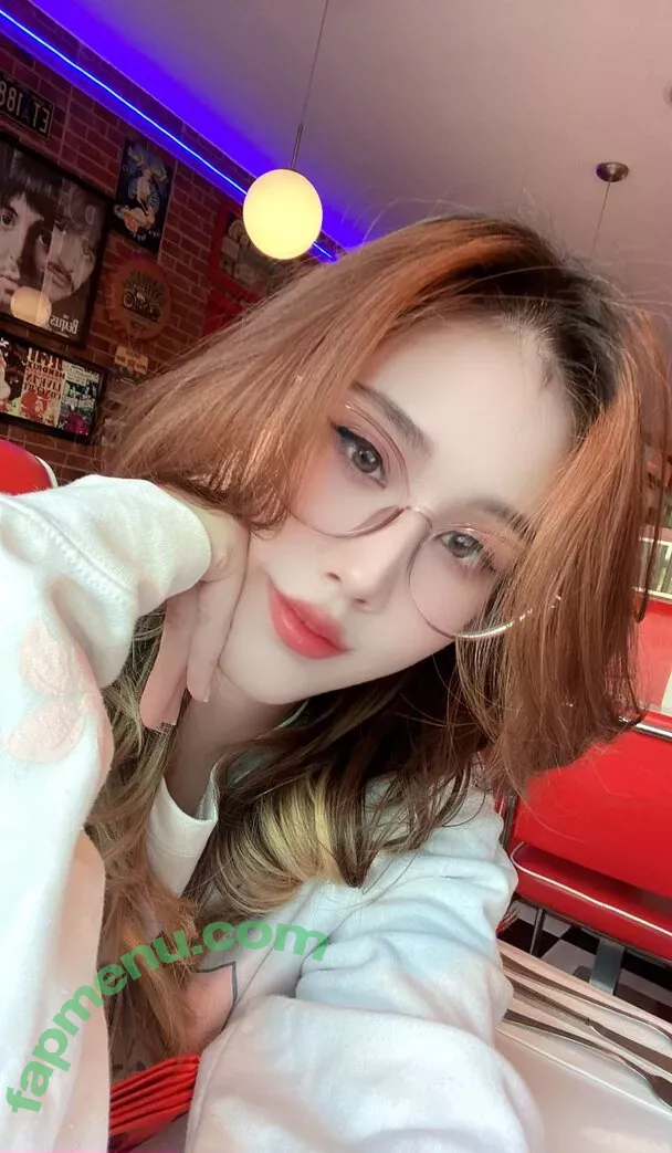 Kura Onee-san nude photo #1148 (kurasushi_usa / lewdgami)