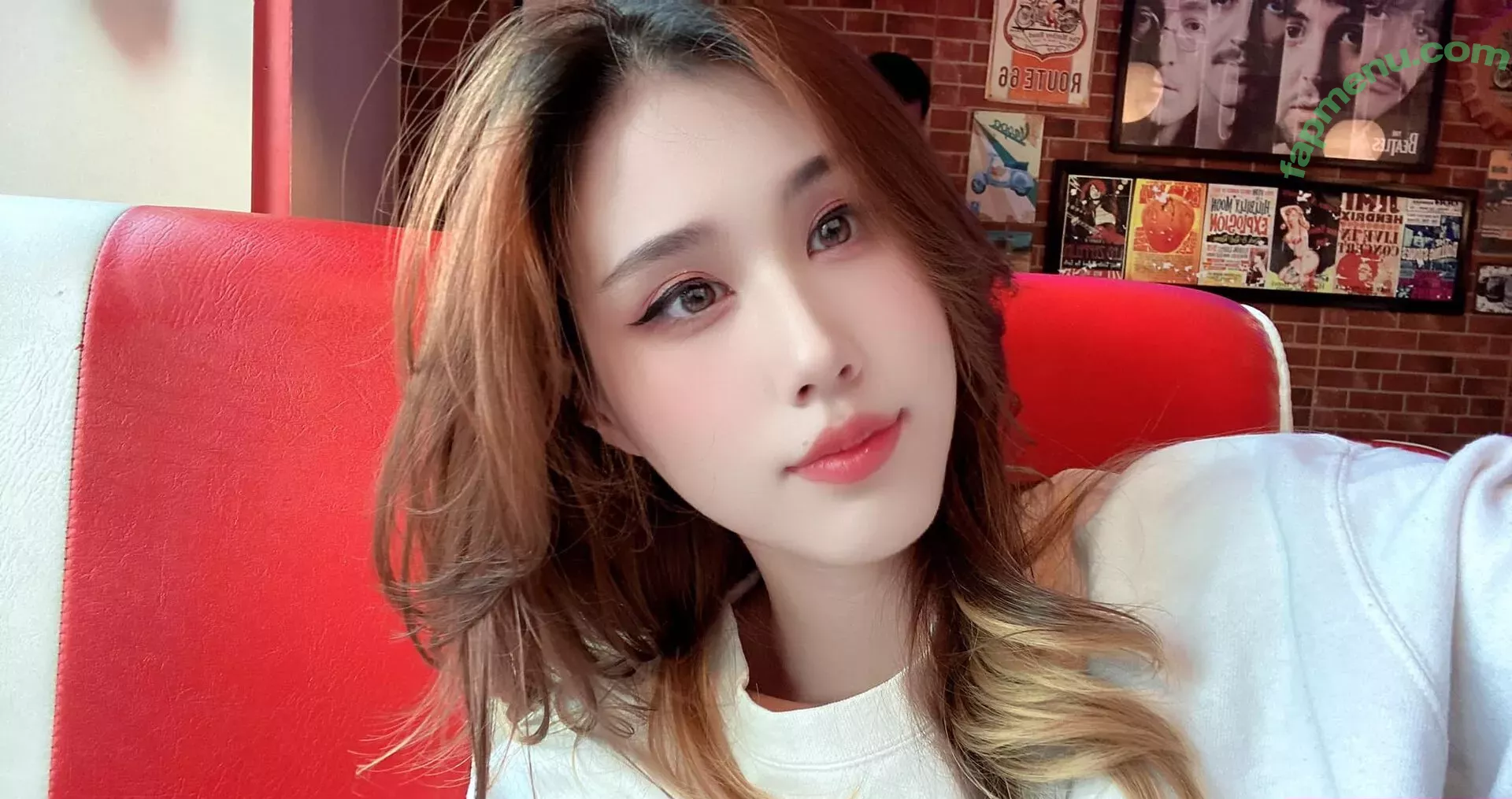 Kura Onee-san nude photo #1149 (kurasushi_usa / lewdgami)