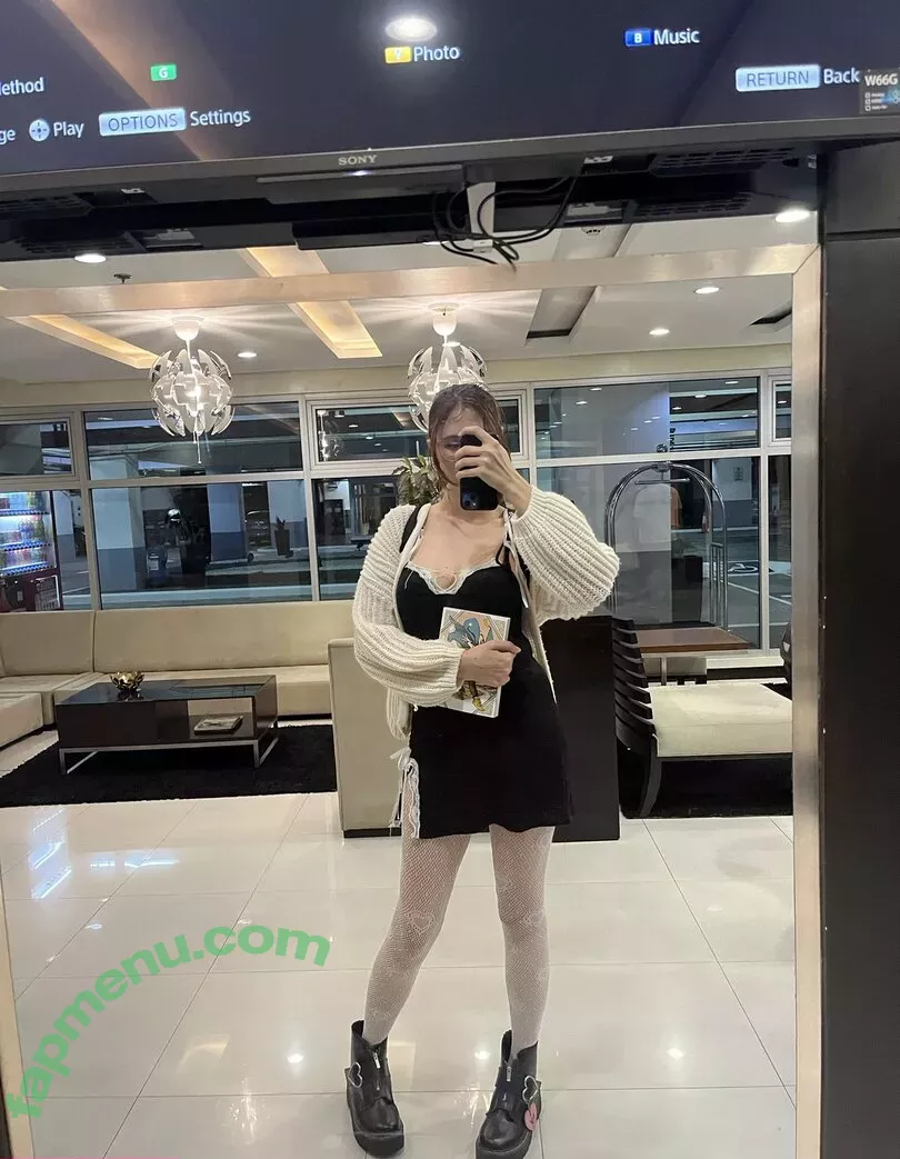 Kura Onee-san nude photo #1192 (kurasushi_usa / lewdgami)