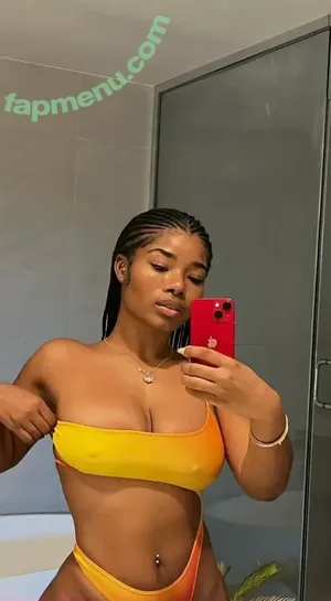 kurlykyy / Kyylareneee / kurrlyyy / kyylarenee nude photo #0001
