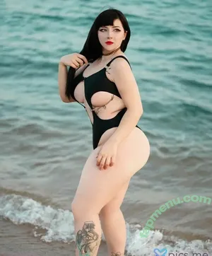  nude photo #0003