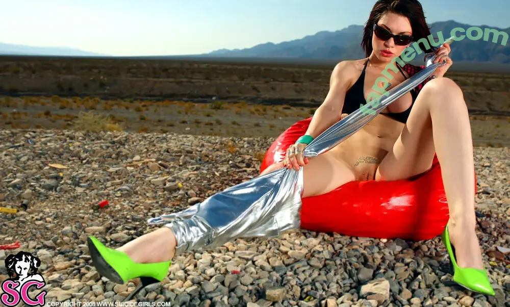 kuroosimp nude photo #0205 (Olivia / kuroosimp.cos)