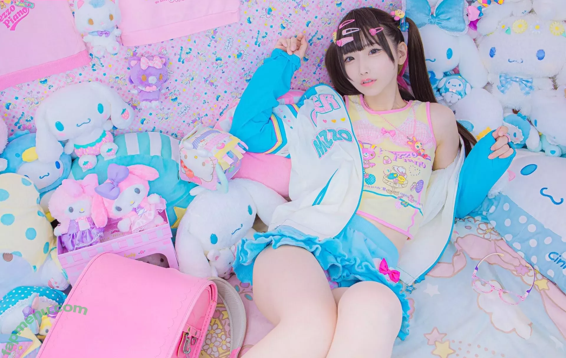 Kururun nude photo #0087 (Kururu Kurasaka / kurasaka_kururu / kururu_45)