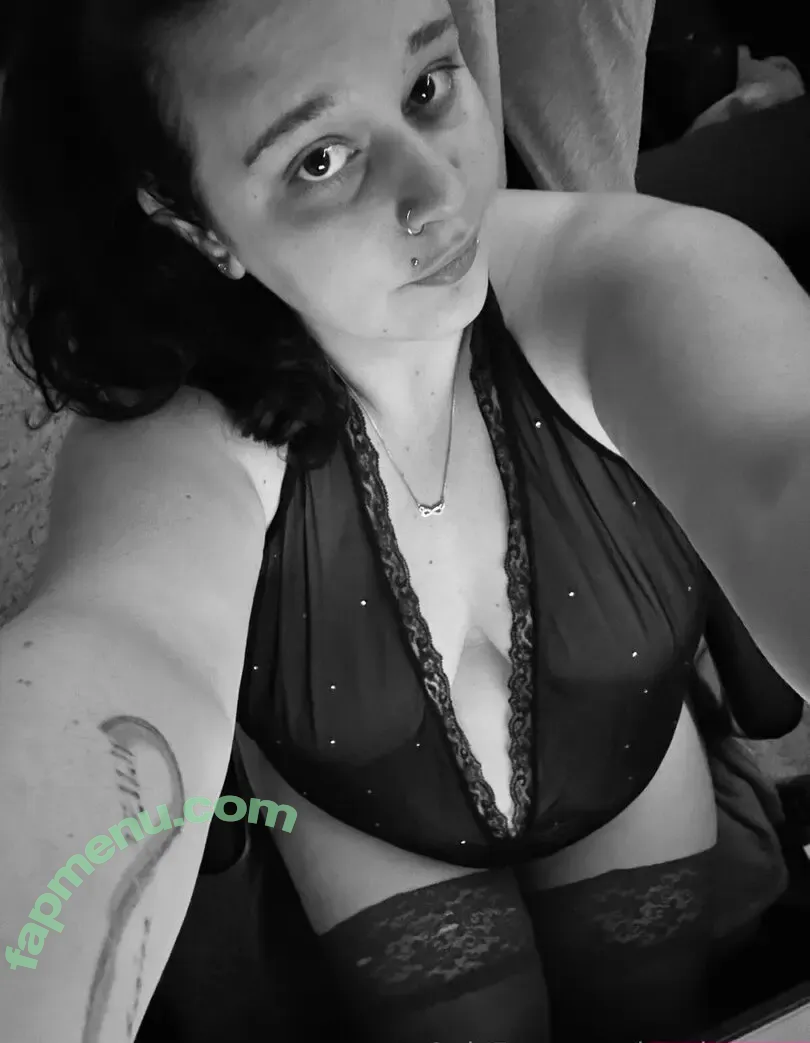 kurvigefrau nude photo #0018 (kurvigefrau)