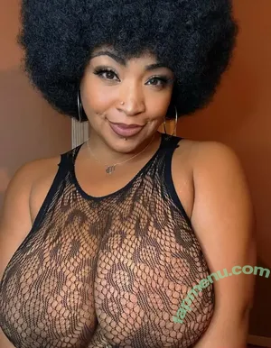  nude photo #0004