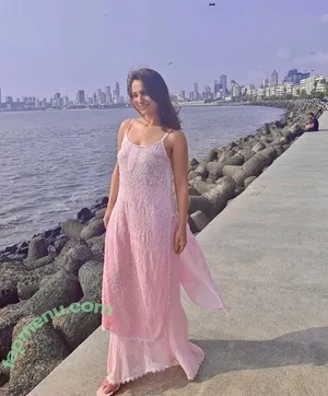 Kusha Kapila / kushakapila nude photo #0017