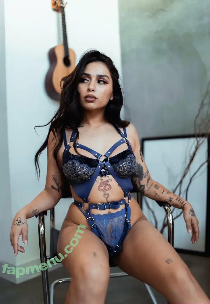 Kvri1229 nude photo #0024 (Kvri1229)