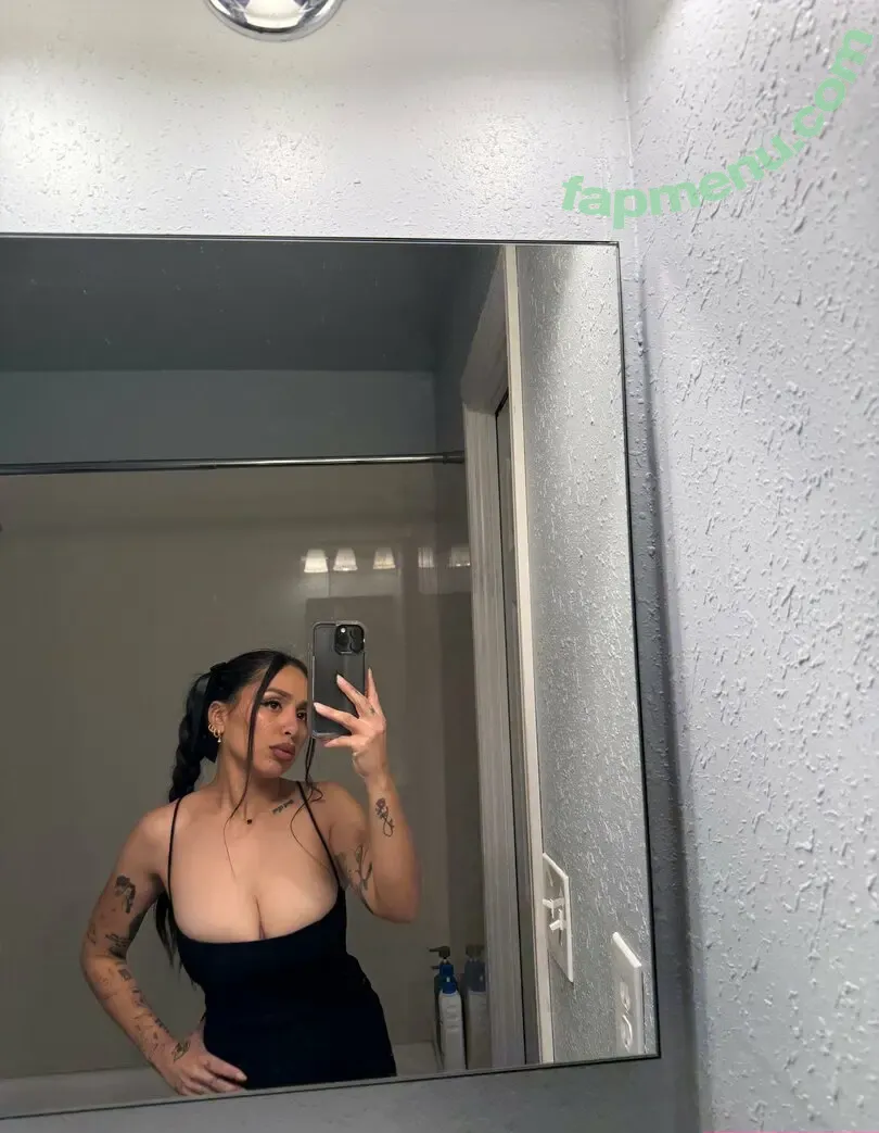 Kvri1229 nude photo #0074 (Kvri1229)