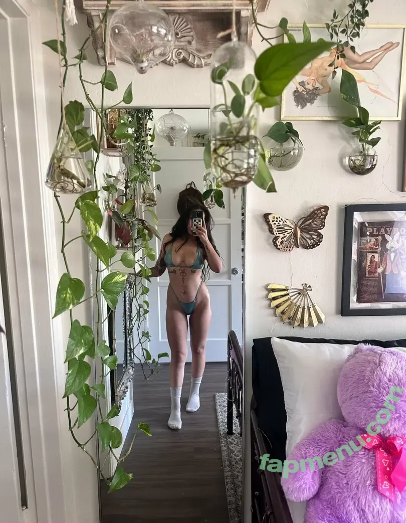 Kvri1229 nude photo #0132 (Kvri1229)