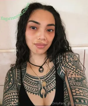  nude photo #0001