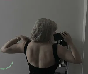 kvwviiju nude photo #0061