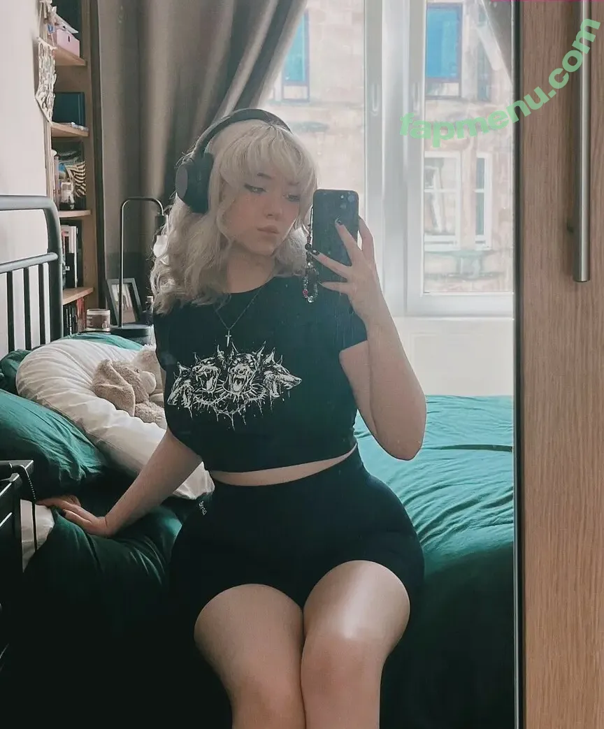 kvwviiju nude photo #0036 (kvwviiju)