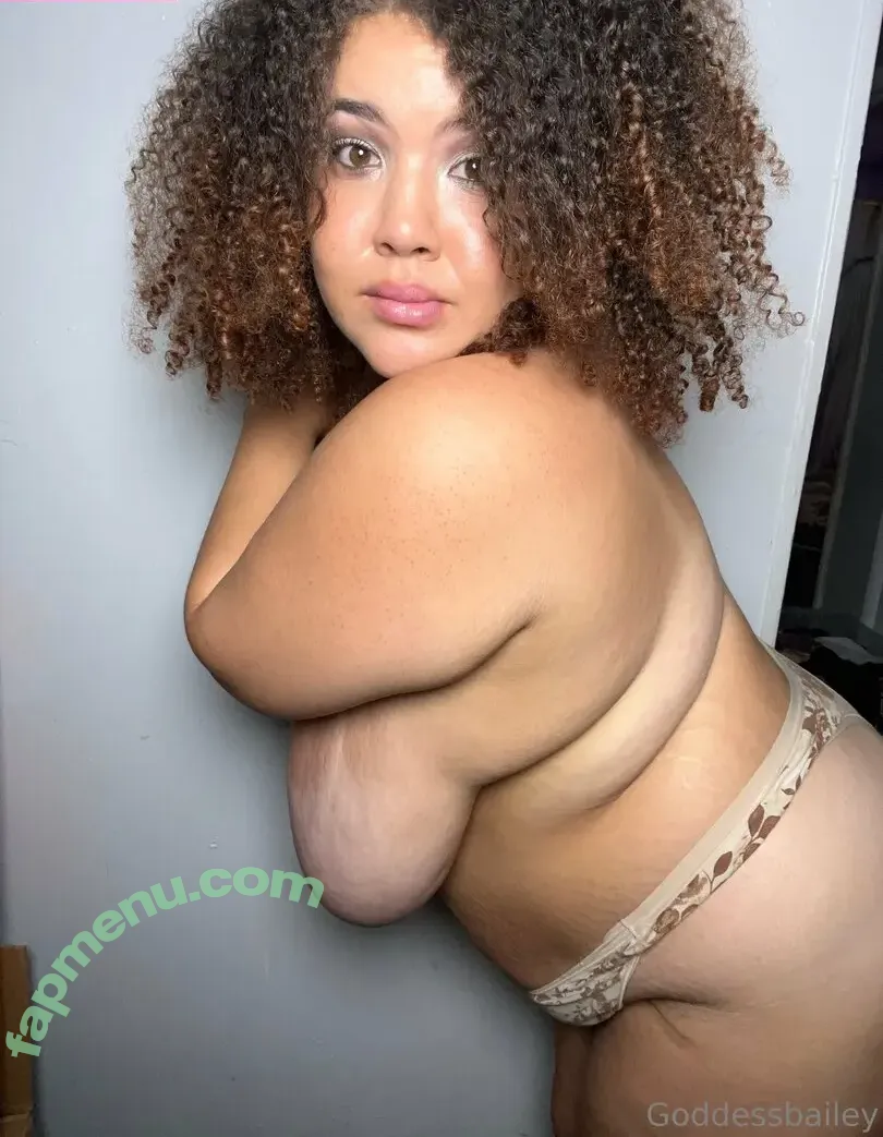 Kweenbailey23 nude photo #0529 (goddessbailey_ / halloweenkween)