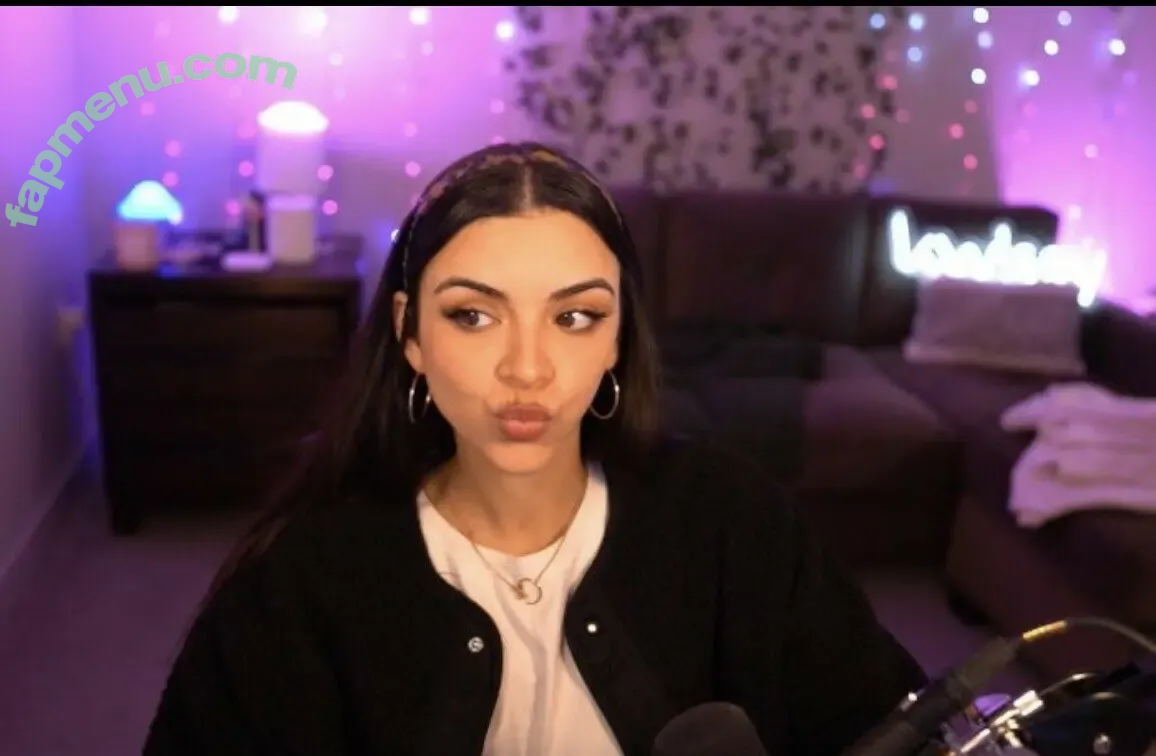 kwissy nude photo #0039 (itskwissy / keissyus / krissy)