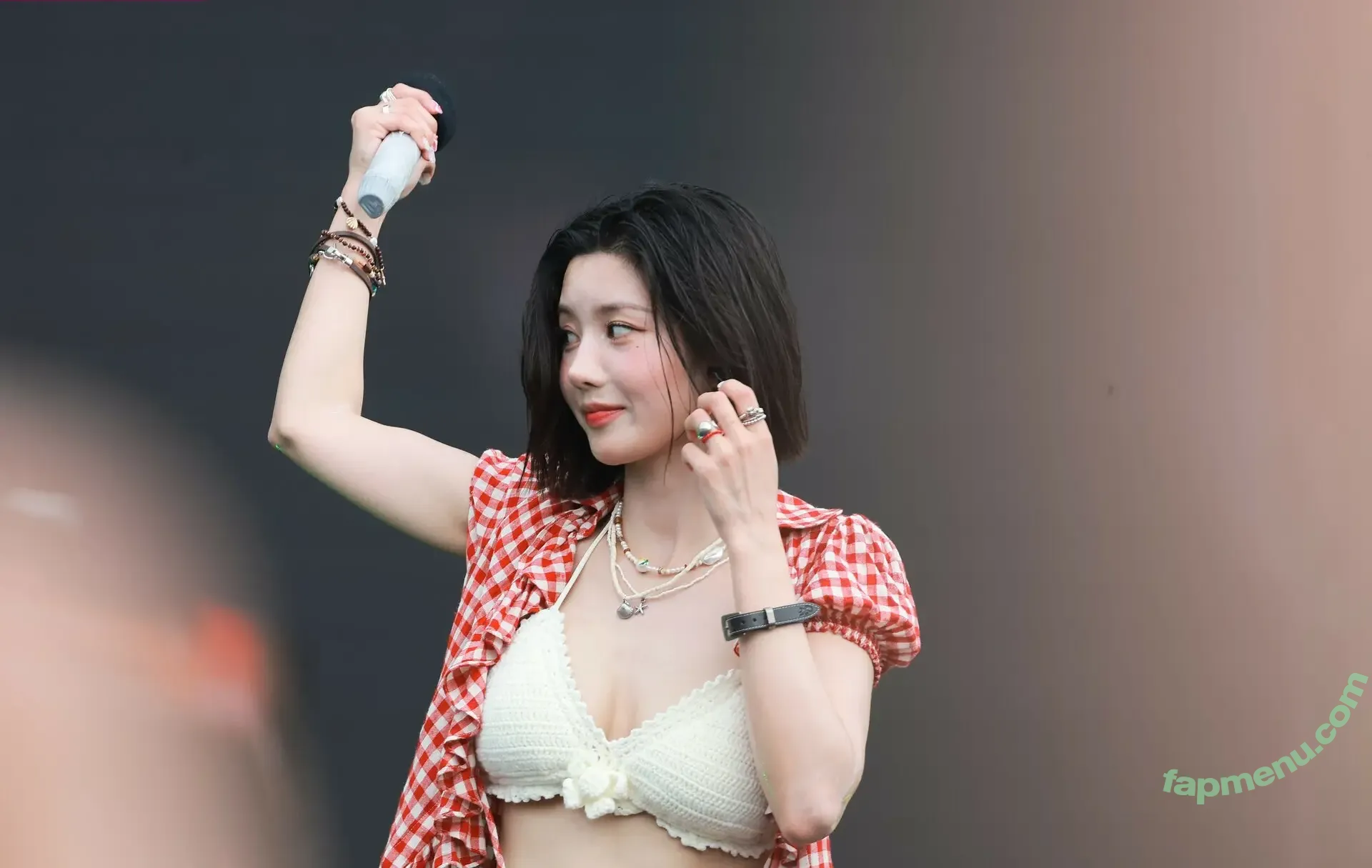 Kwon Eunbi nude photo #0020 (KWONEUNBI / Kwon Eun-bi / official_kwon.eunbi)