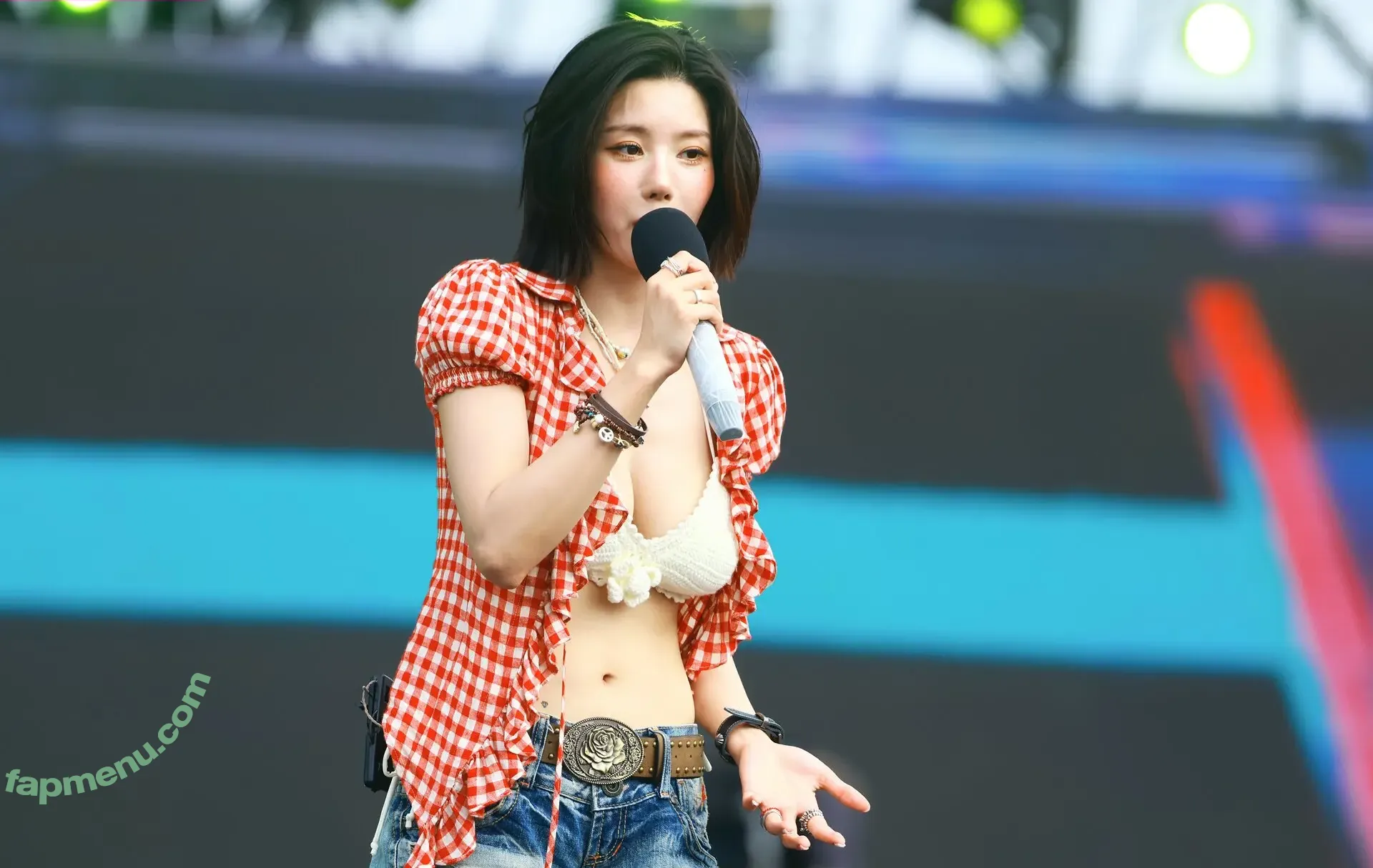 Kwon Eunbi nude photo #0025 (KWONEUNBI / Kwon Eun-bi / official_kwon.eunbi)