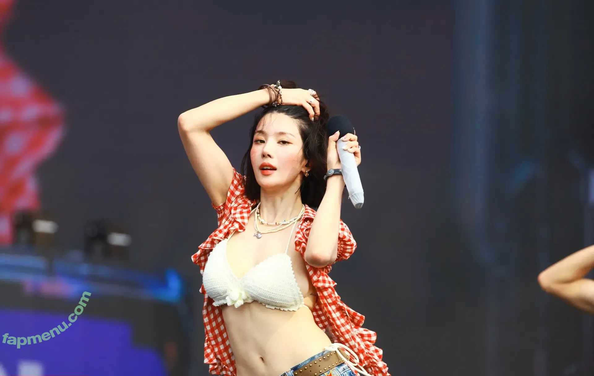 Kwon Eunbi nude photo #0027 (KWONEUNBI / Kwon Eun-bi / official_kwon.eunbi)