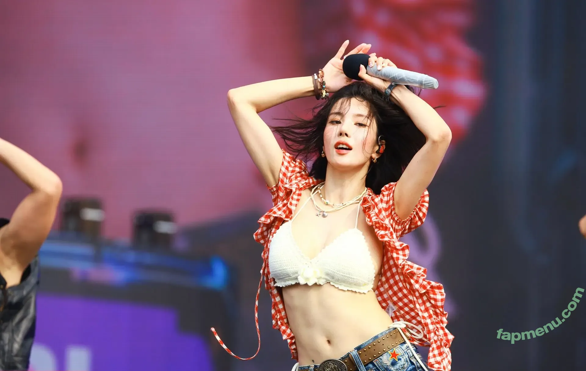 Kwon Eunbi nude photo #0029 (KWONEUNBI / Kwon Eun-bi / official_kwon.eunbi)