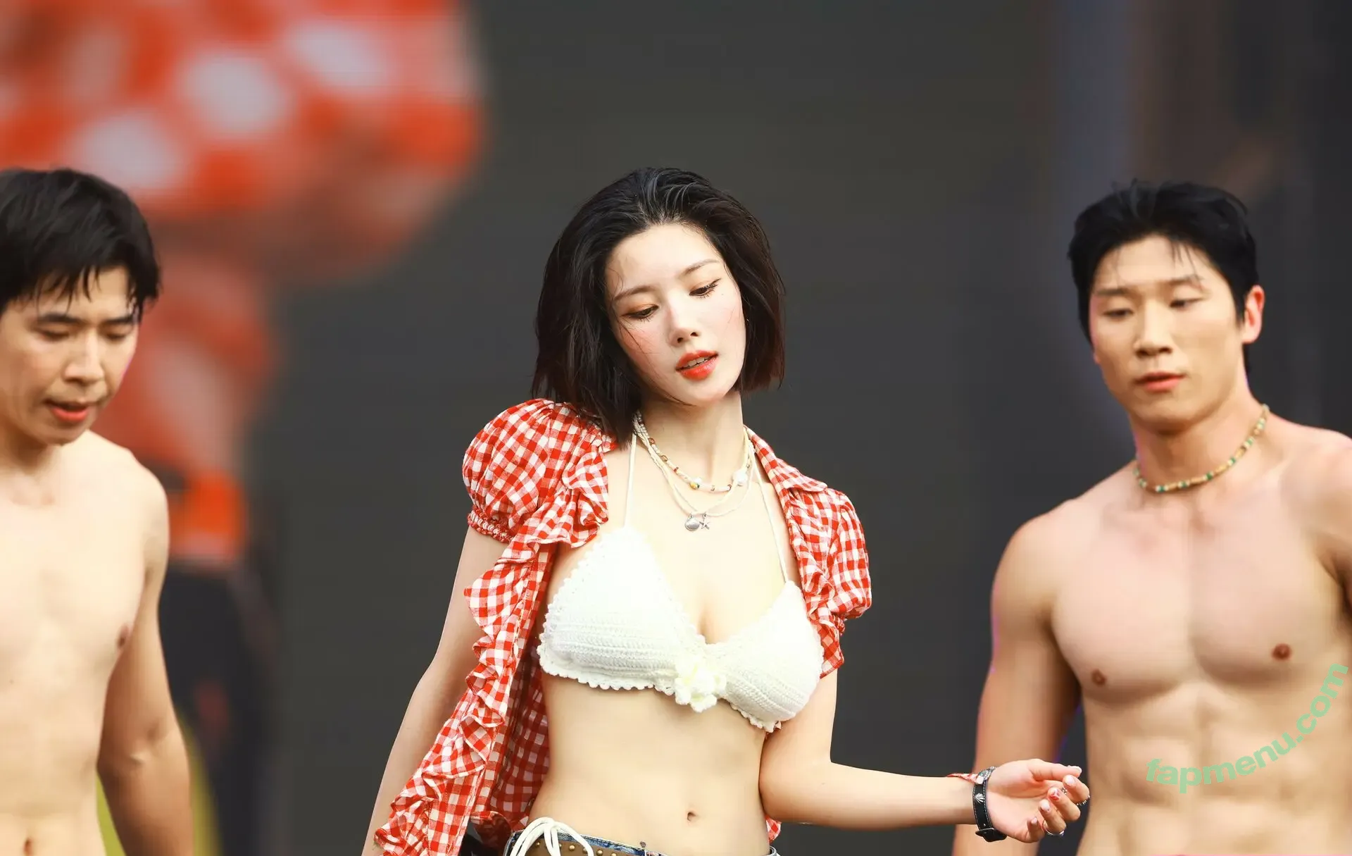 Kwon Eunbi nude photo #0031 (KWONEUNBI / Kwon Eun-bi / official_kwon.eunbi)