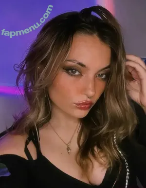 kxra_kage / Kira Faun Cates / kaaage16 nude photo #0020