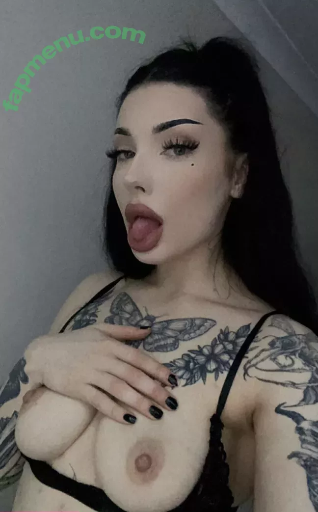 Kxrlymxrie nude photo #0027 (kxrlyxmxrie)