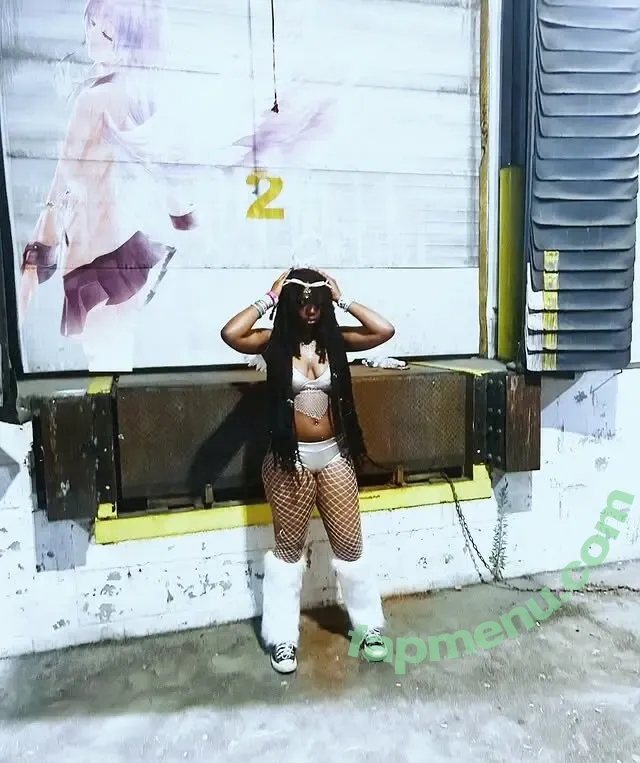 kxta__ nude photo #0016 (Kxta29 / loserrrkxt)