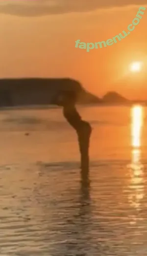 Kyara Nayumi / nayumi_m.b nude photo #0012