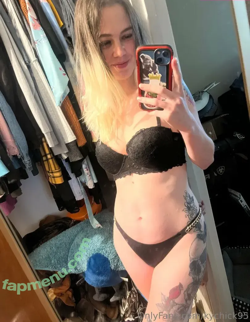 kychick95 nude photo #0013 (kychick95)